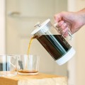 プラスチックフリーのスタイリッシュなコーヒープレスにホワイトが加わりました