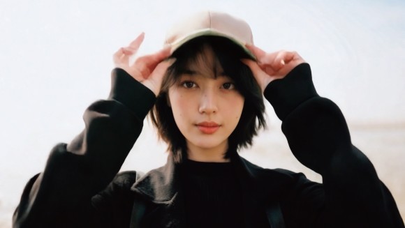 AIモデルサービス「AI GRAPHY」がアップデートされました！AIモデルと小物のコラボでイメージの幅が広がります