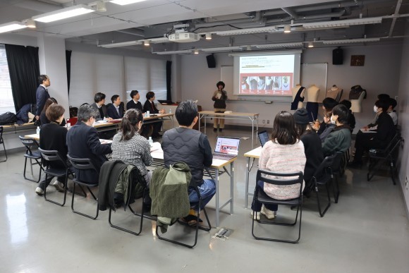 共同研究最終発表会の様子