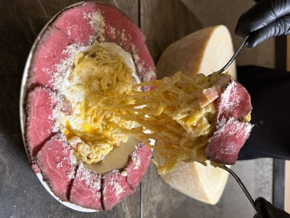 炎の肉ボナーラ