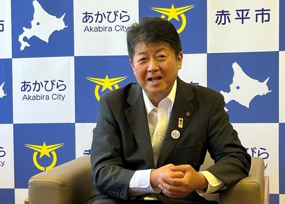 思いを語る北海道赤平市 畠山市長