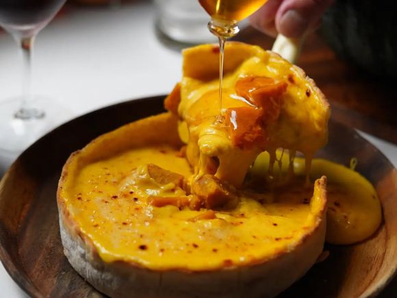 パンプキンシカゴピザ 2800円（税込）