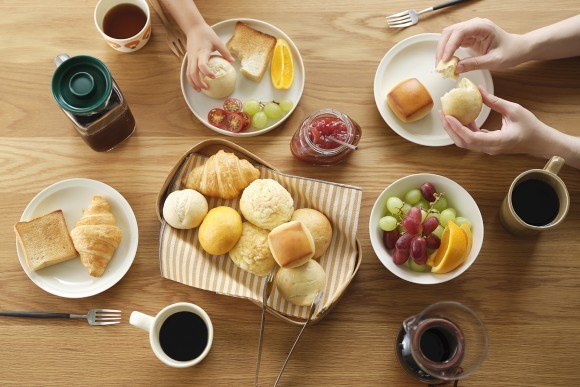 こどもの“すくすく”を応援！厳選したシンプルな原材料がうれしい。「すくすくパンセット」が登場！