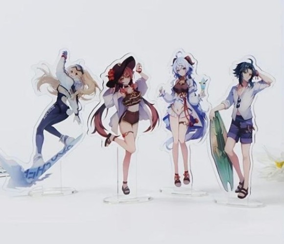 自分だけの推しビジュアルを形にできるカスタムアクリルスタンディー