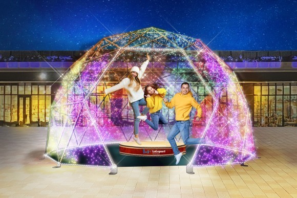 ららぽーと福岡のウィンターデコレーションを第一園芸が初担当