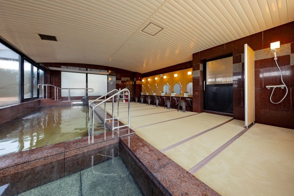 今治・湯ノ浦温泉「汐の丸」改装した大浴場の内風呂
