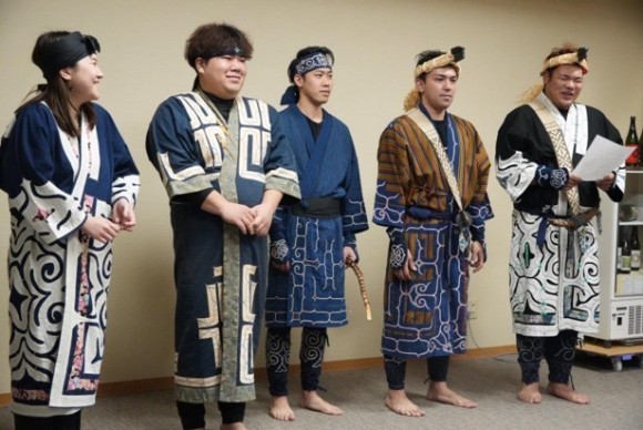 「北海道平取町でアイヌを知り交流するインバウンド向けツアー」