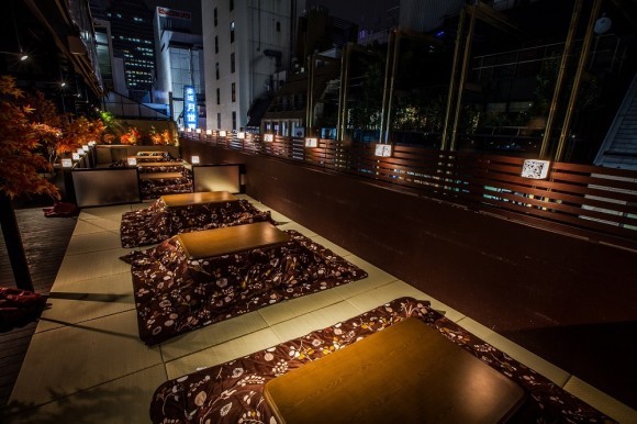 バネバグース赤坂見附店「こたつテラス鍋プラン」