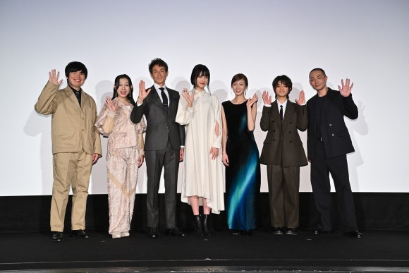 初日舞台挨拶フォトセッション