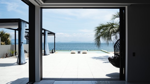 PLATINUM RESORTに琵琶湖を一望できるアウトドアサウナが誕生