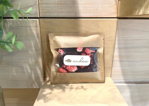 世界一やさしいチョコレート「andew（アンジュ）」いちごタブレットをオーガニック・エシカル専門店ビオソプラで販売開始