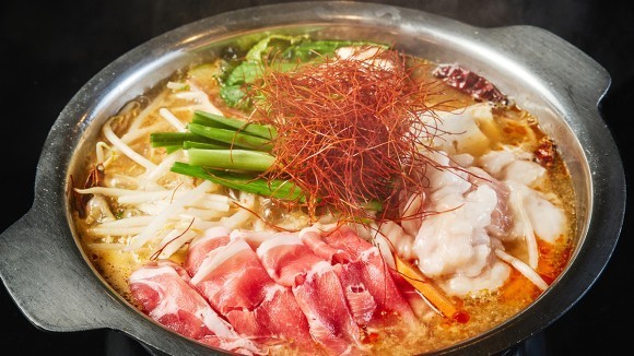 激辛スタミナホルジン鍋