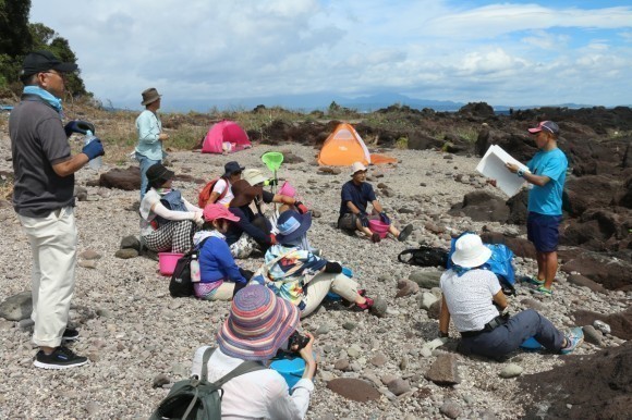 真鶴半島でのエクスカーション実施の様子