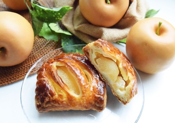 信州育ちの豊潤和梨パイ