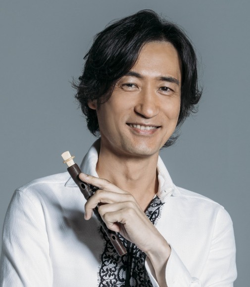 東儀秀樹　（雅楽師）　1959年東京生まれ。