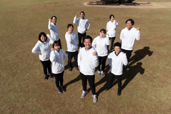 笑顔と団結力で住まいを支える株式会社参邑スタッフ