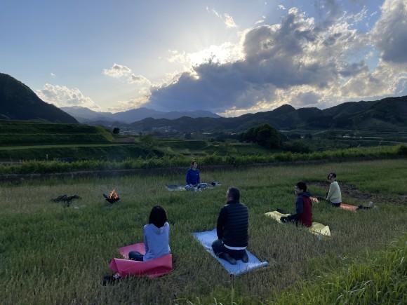 タカチホ棚田キャンプ×ヨガ