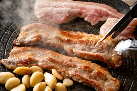 【韓国料理好きなら知らないと損!?】サムギョプサル食べ放題＋ユッケジャンやスンドゥブ、ヤンニョムチキン、プルコギチャプチェ・・・etc.も選べるランチプラン登場！