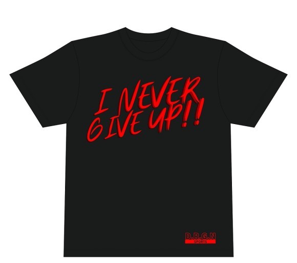 藤波辰爾さんのキャッチコピー「I NEVER GIVE up!!」をプリントしたドライTシャツ
