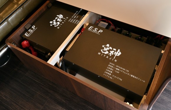 キャンピングカー専用バッテリー『宮神』 東京CCS2024にて正式リリース