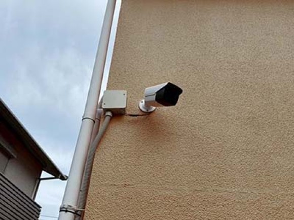 防犯力向上を目指し防犯カメラの設置を進めています