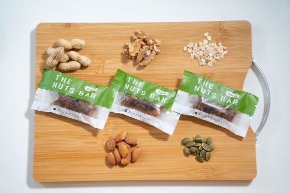 NinjaFoods 【THE NUTS BAR】