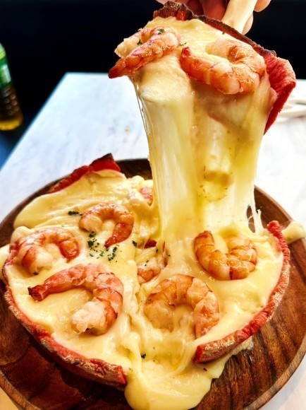 エビのシカゴピザ