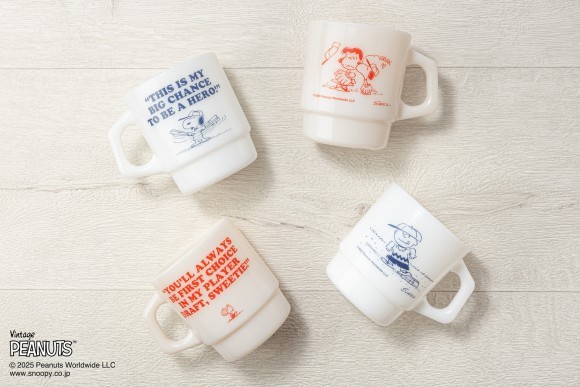 Fire-King ピーナッツシリーズより 1960年〜70年代のコミックのシーンをデザインした「ベースボール」アートの2つの新作マグが登場です