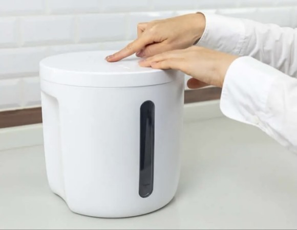 ＜販売開始後たった1分で目標金額達成＞【10月は食品ロス削減月間】引き続き大切なコメ 鮮度長持ちで暮らしの質向上へ 炊飯土鍋展開のキッチンブランドより コメの真空保存容器 Makuake販売開始 酸化を防いで最後までおいしく 保存期間約「6倍」に