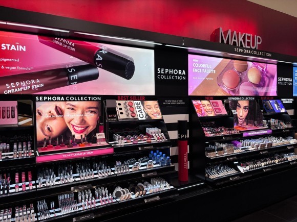 インドネシア コスメショップ