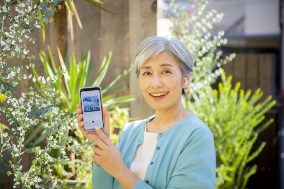 母の日プレゼントキャンペーンを開催！ 目が疲れやすい方にもおすすめの「聴く読書」を贈ろう
