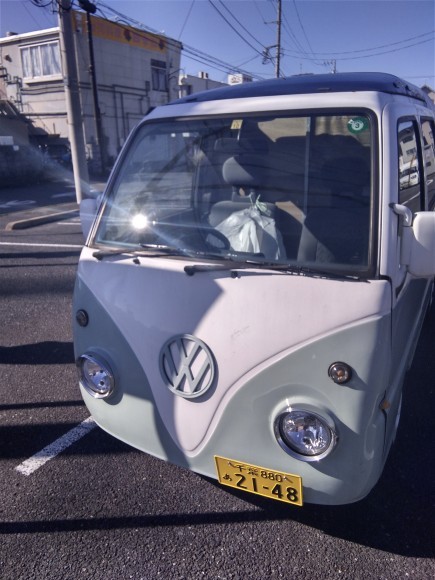 自社でボランティア用に製作したキッチンカー