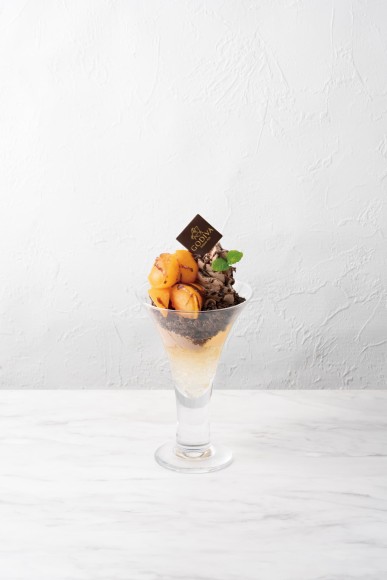 ひんやり干し柿のチョコレートパフェ