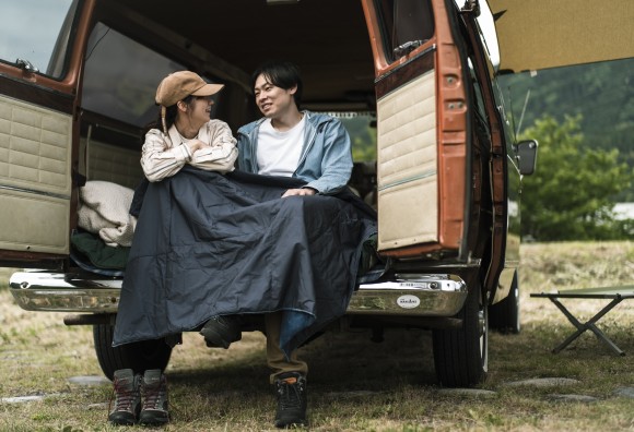 外でのご使用におすすめ軽量ブランケット